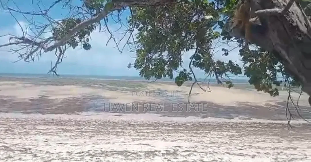 Beach Plot for Sale at Tanga Pangani