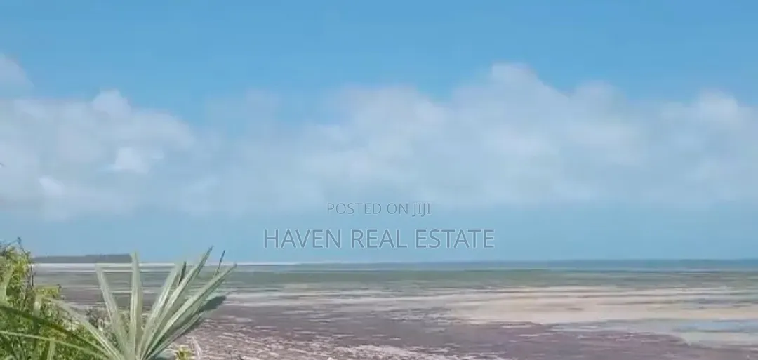 Beach Plot for Sale at Tanga Pangani