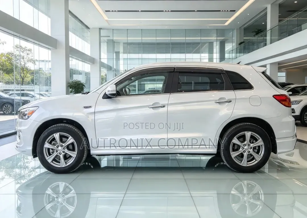 Mitsubishi RVR 2.0 2011 White