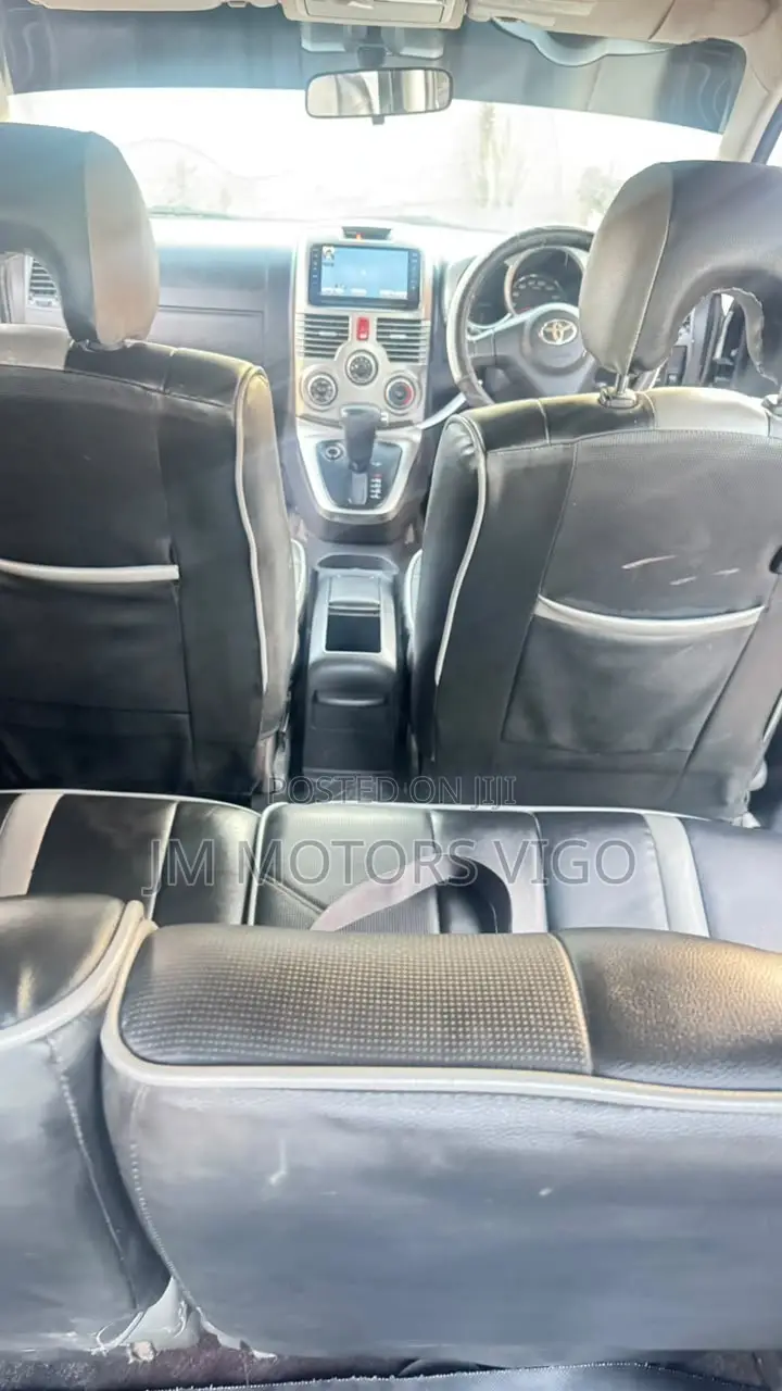 Toyota Rush 2008 Black