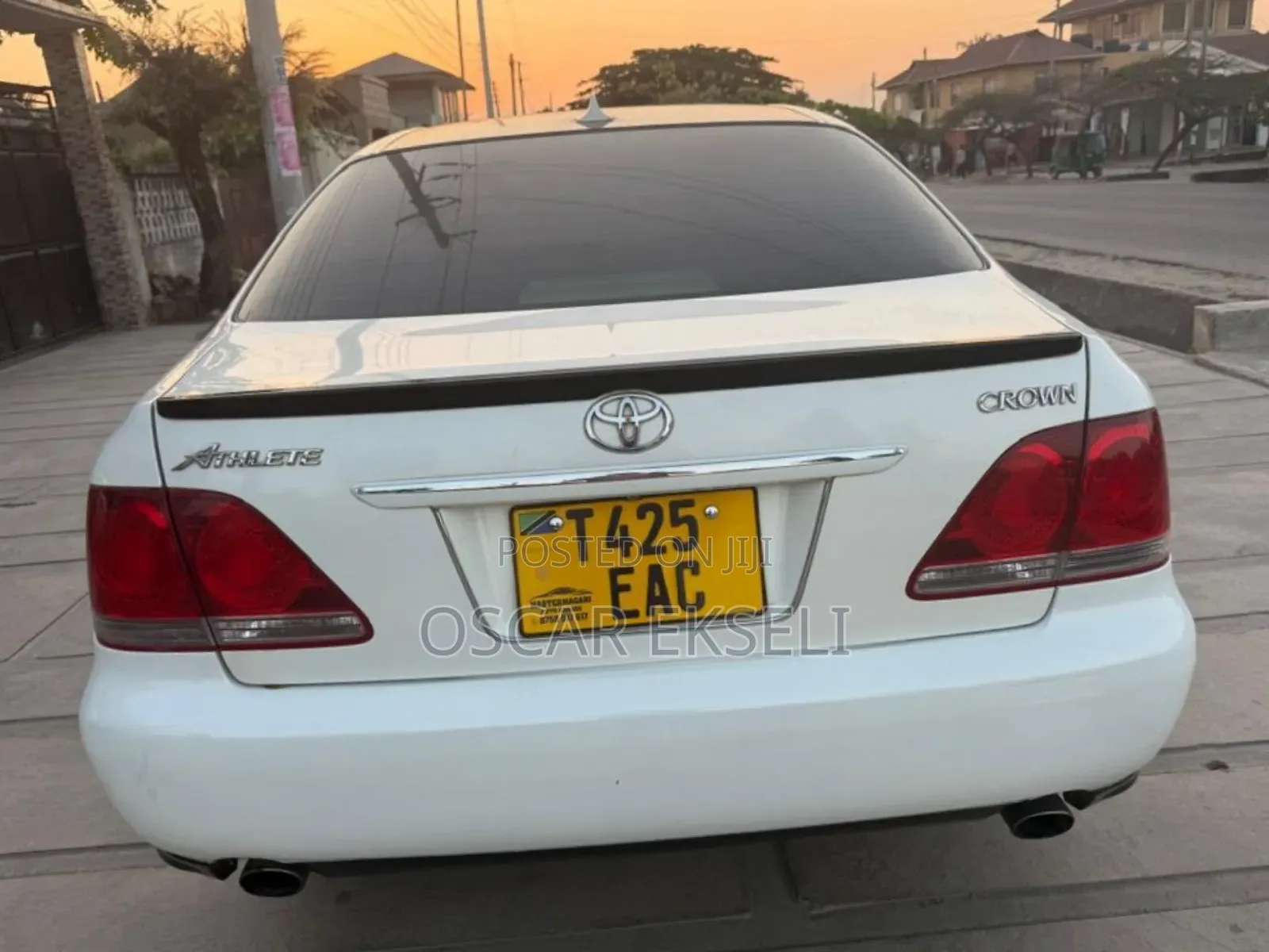 Toyota Crown 2004 White