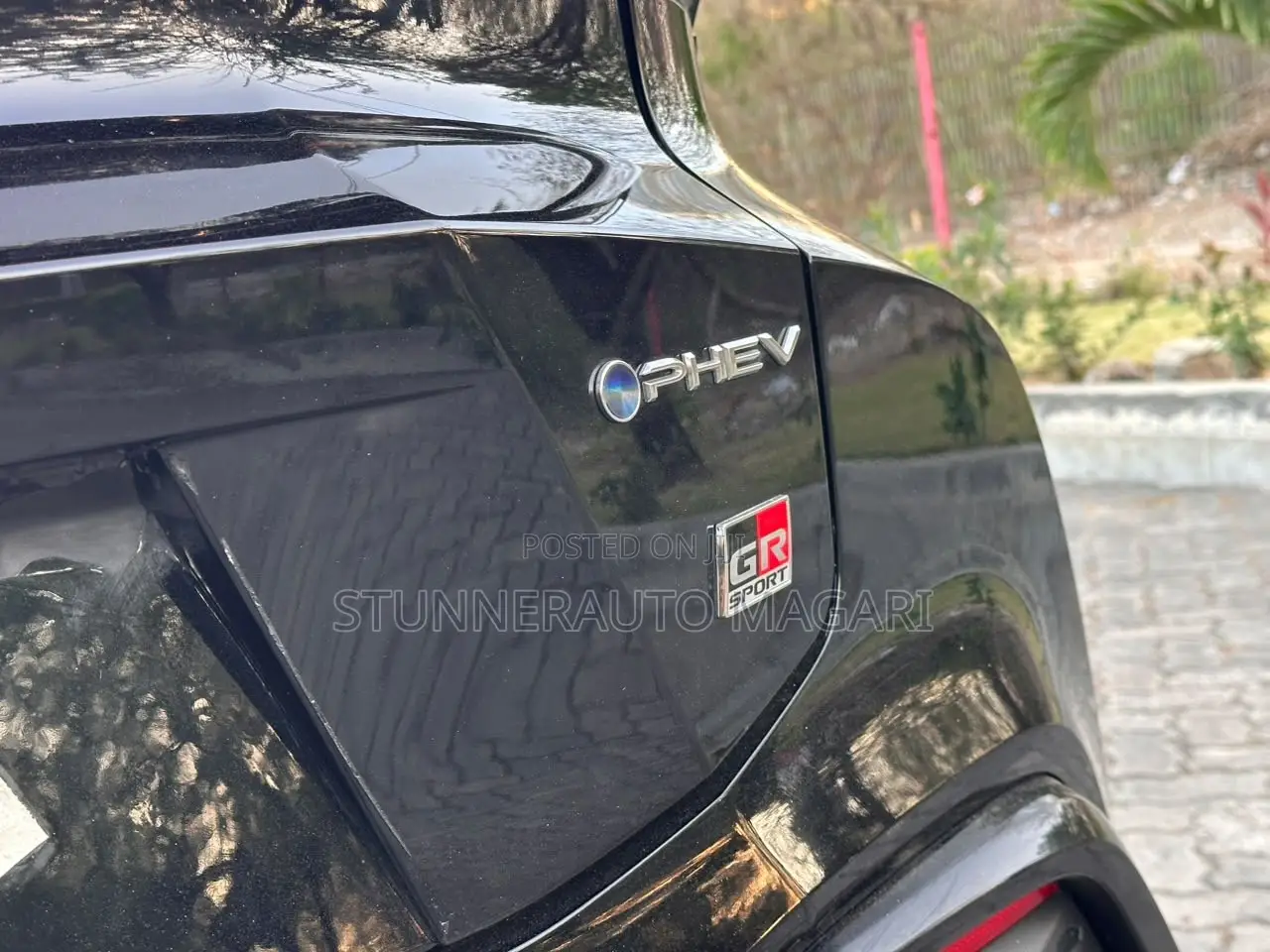 Toyota C-HR 2024 White