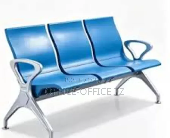 Waiting Chair (International)