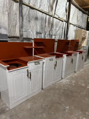 Modern Kitchen Cabinet Za Mtungi Mdogo Wa Gesi Na