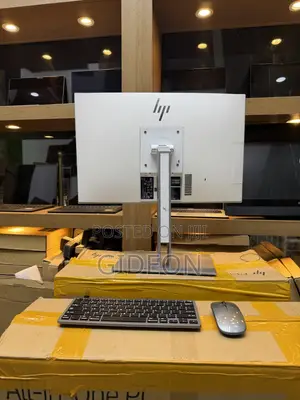 Desktop Computer HP EliteDesk 800 G4 8GB Intel Core i5 SSD 256GB
