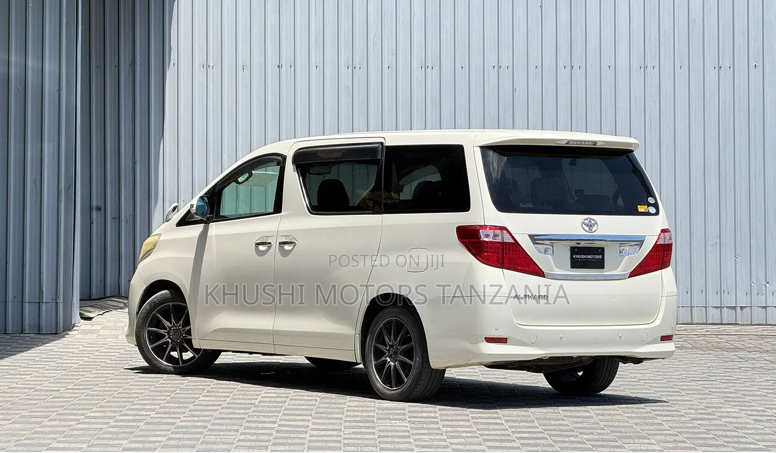 Toyota Alphard 2008 White