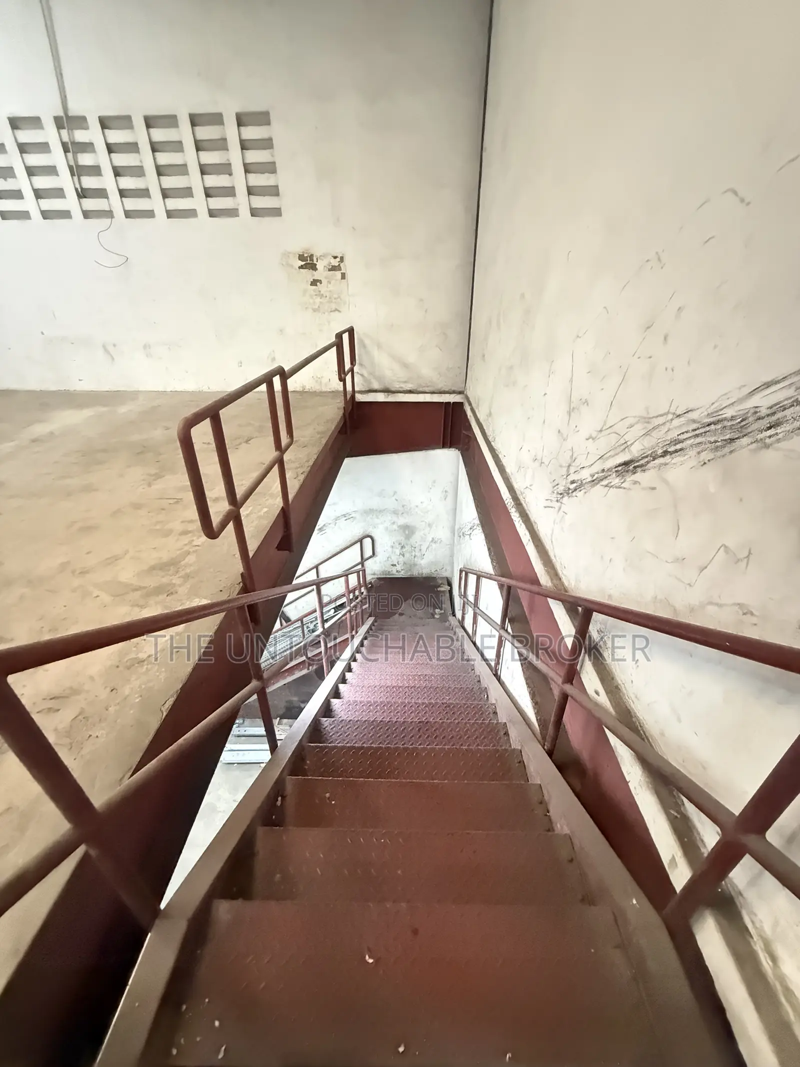 A Godown/Warehouse for Rent