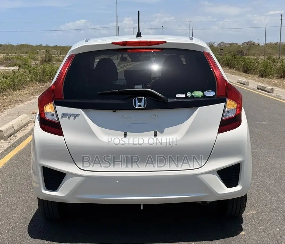 Honda Fit 2016 White