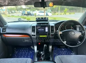 Toyota Land Cruiser Prado 2006 Black