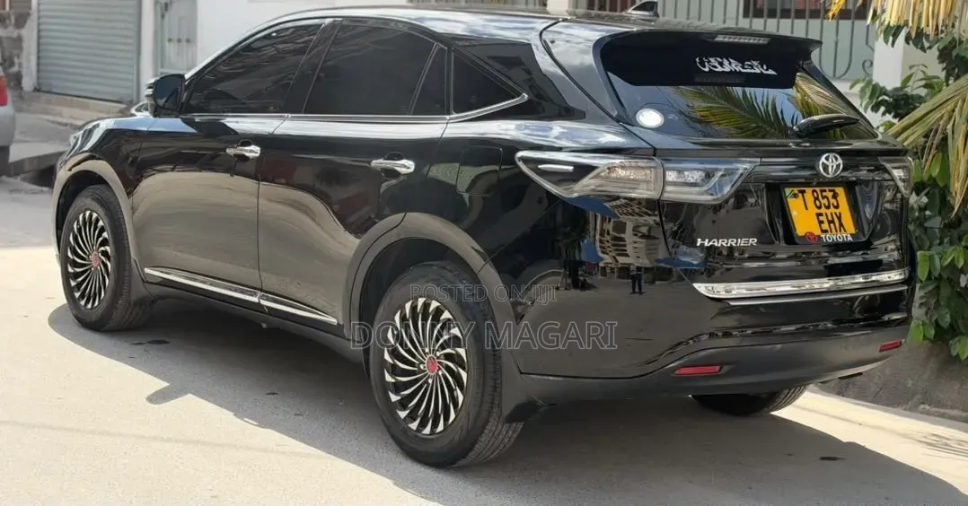 Toyota Harrier 2016 Black