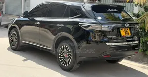 Toyota Harrier 2016 Black