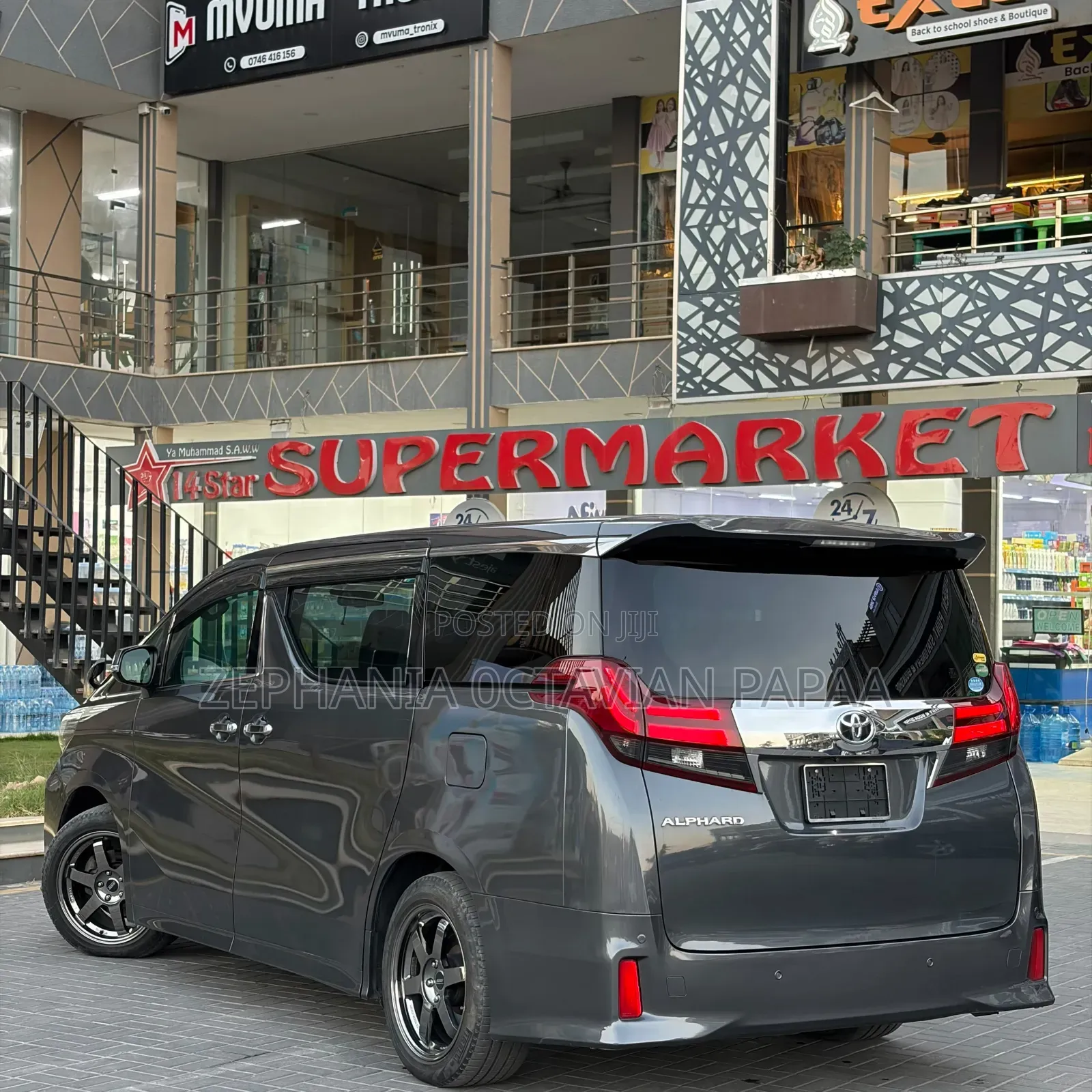 Toyota Alphard 2016 Gray