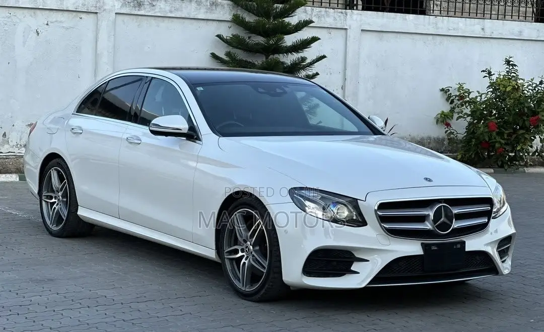 Mercedes-Benz E200 2017 White