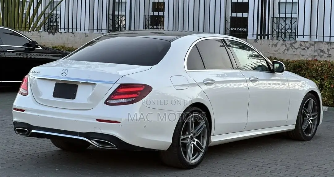 Mercedes-Benz E200 2017 White