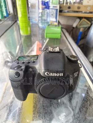 Canon 7d Body Pekee Mkanda,chaja,menu Book