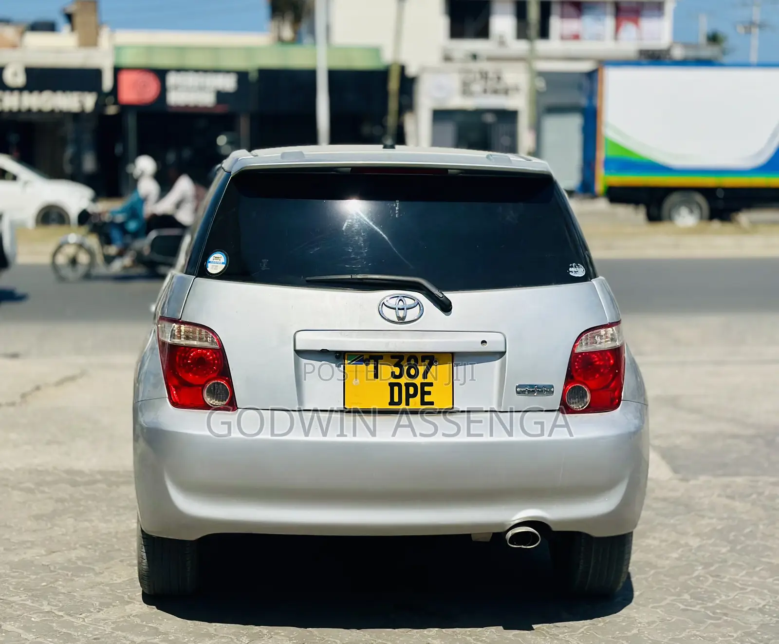 Toyota IST 2006 Silver