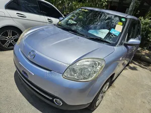 Mazda Verisa 2011 Silver