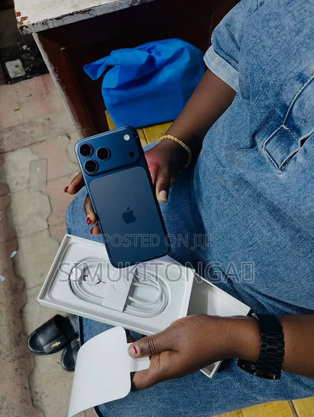 New Apple iPhone 17 Pro Max 256 GB Blue