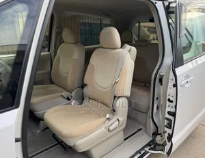 Toyota Porte 2008 White