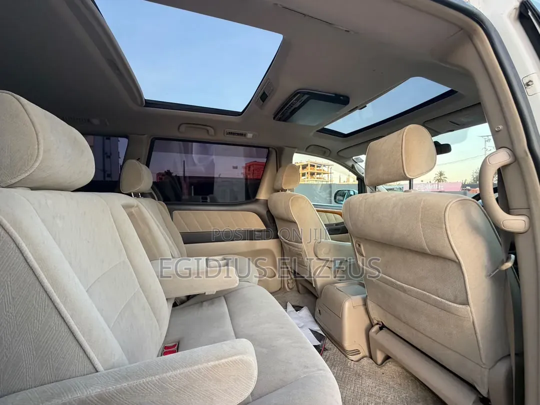 Toyota Alphard 2006 White