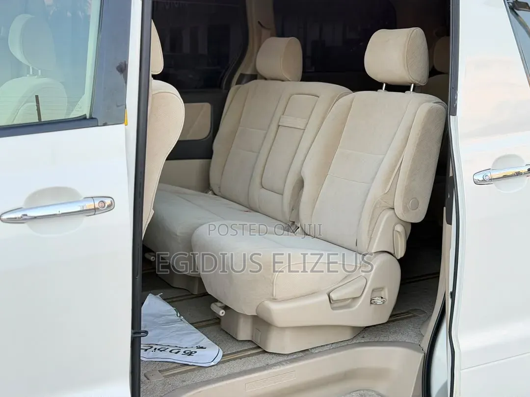 Toyota Alphard 2006 White
