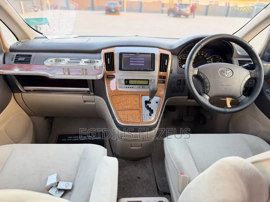 Toyota Alphard 2006 White