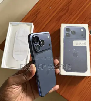 Apple iPhone 17 Pro Max 256 GB Blue