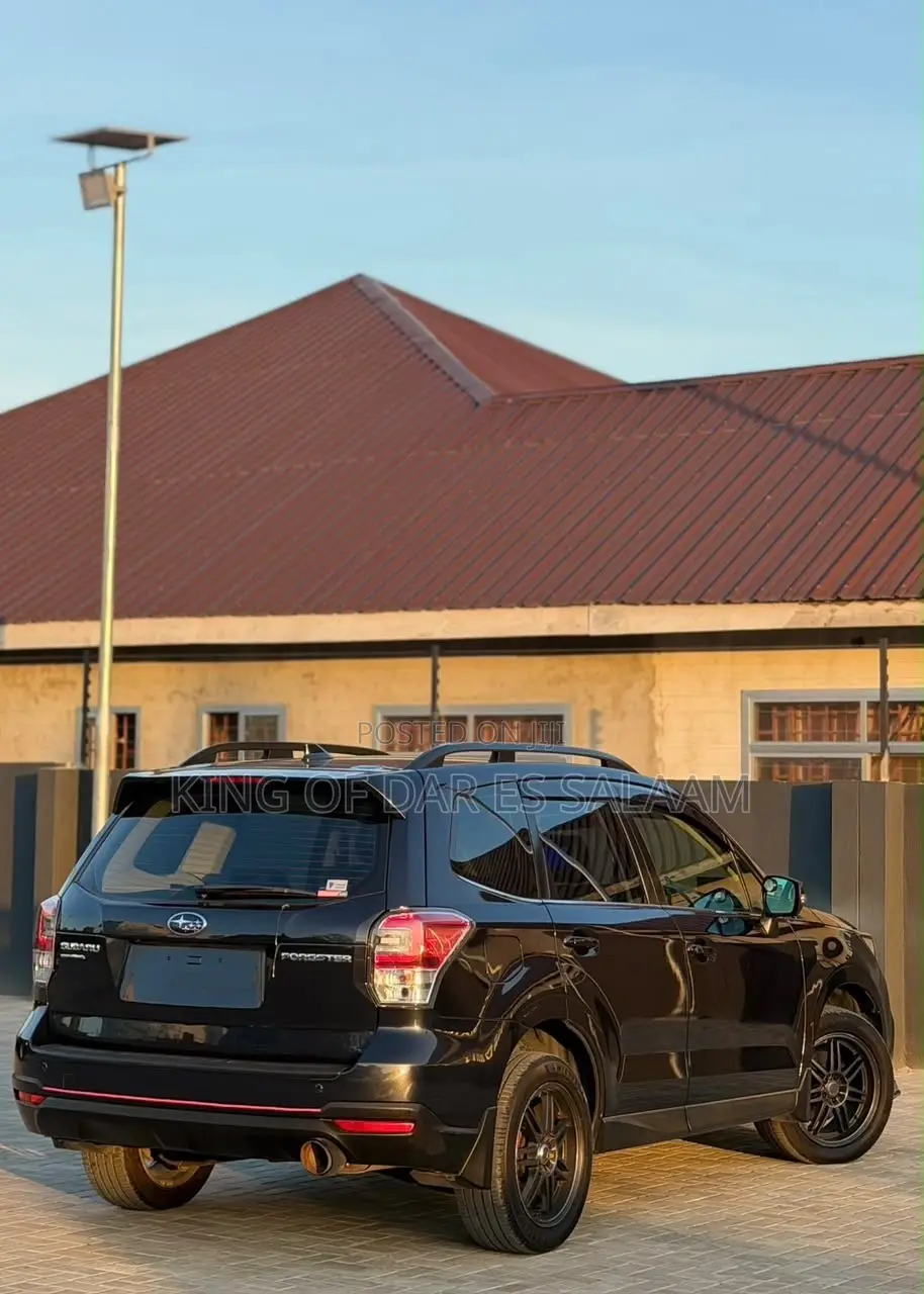 Subaru Forester 2017 Black