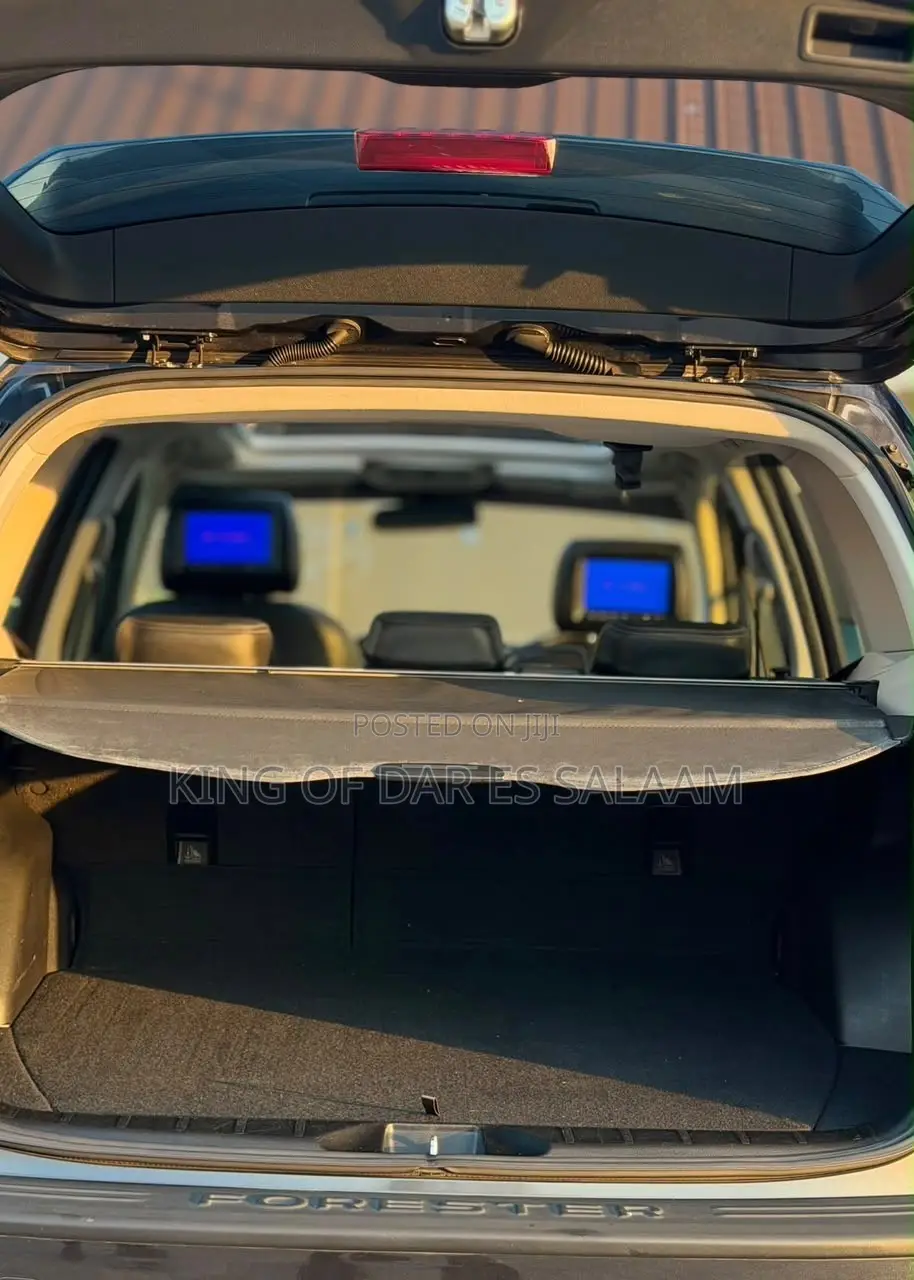 Subaru Forester 2017 Black