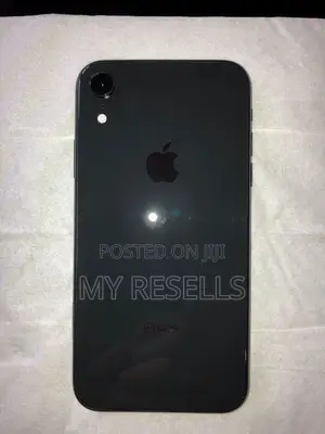 Apple iPhone XR 64 GB Black