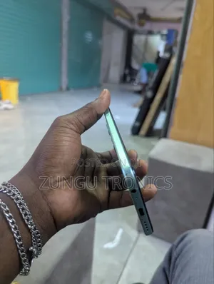 Infinix Hot 16 GB Blue
