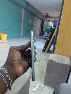 Infinix Hot 16 GB Blue