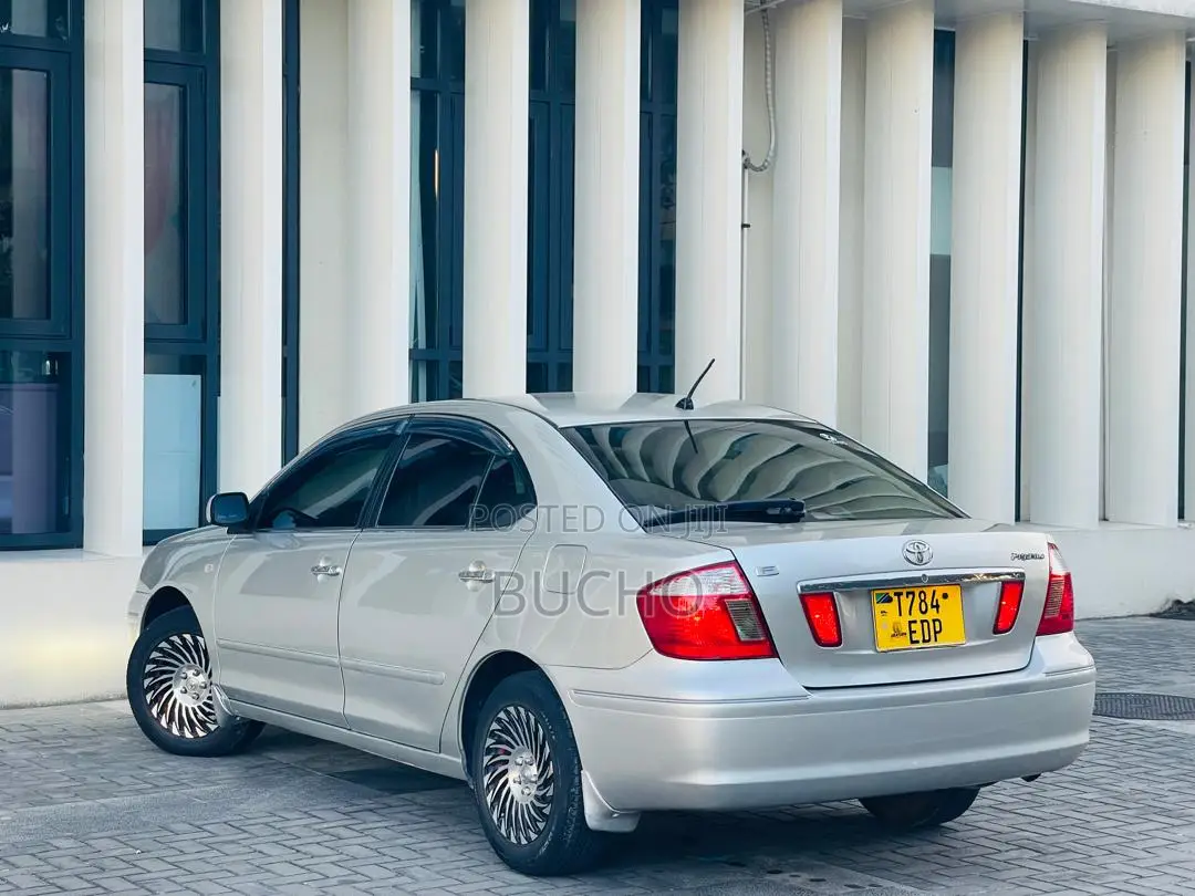 Toyota Premio 2004 Silver