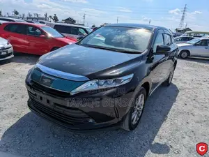 Toyota Harrier 2.0 2017 Black