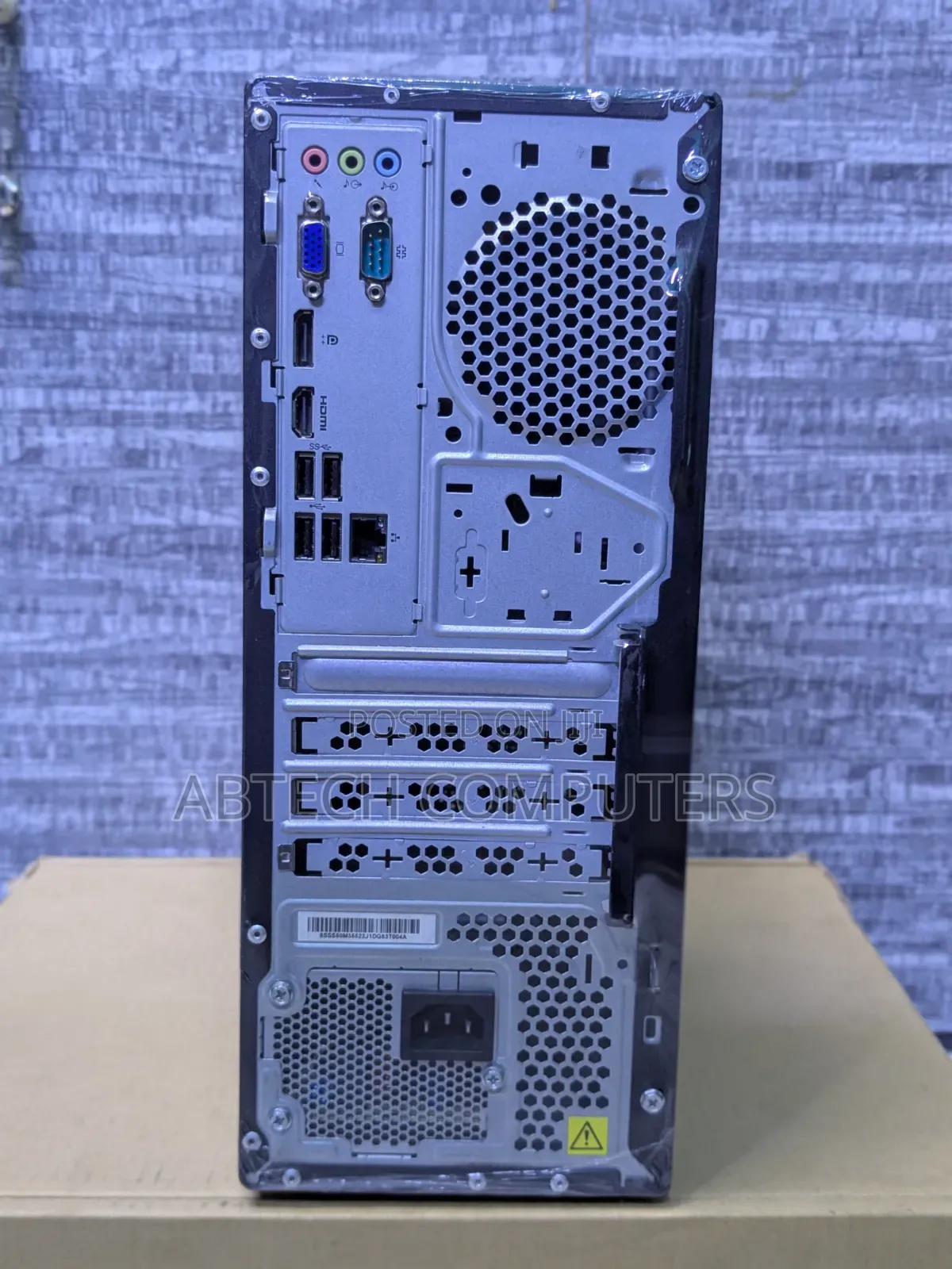 Desktop Computer Lenovo V520 4GB Intel Core i5 HDD 500GB