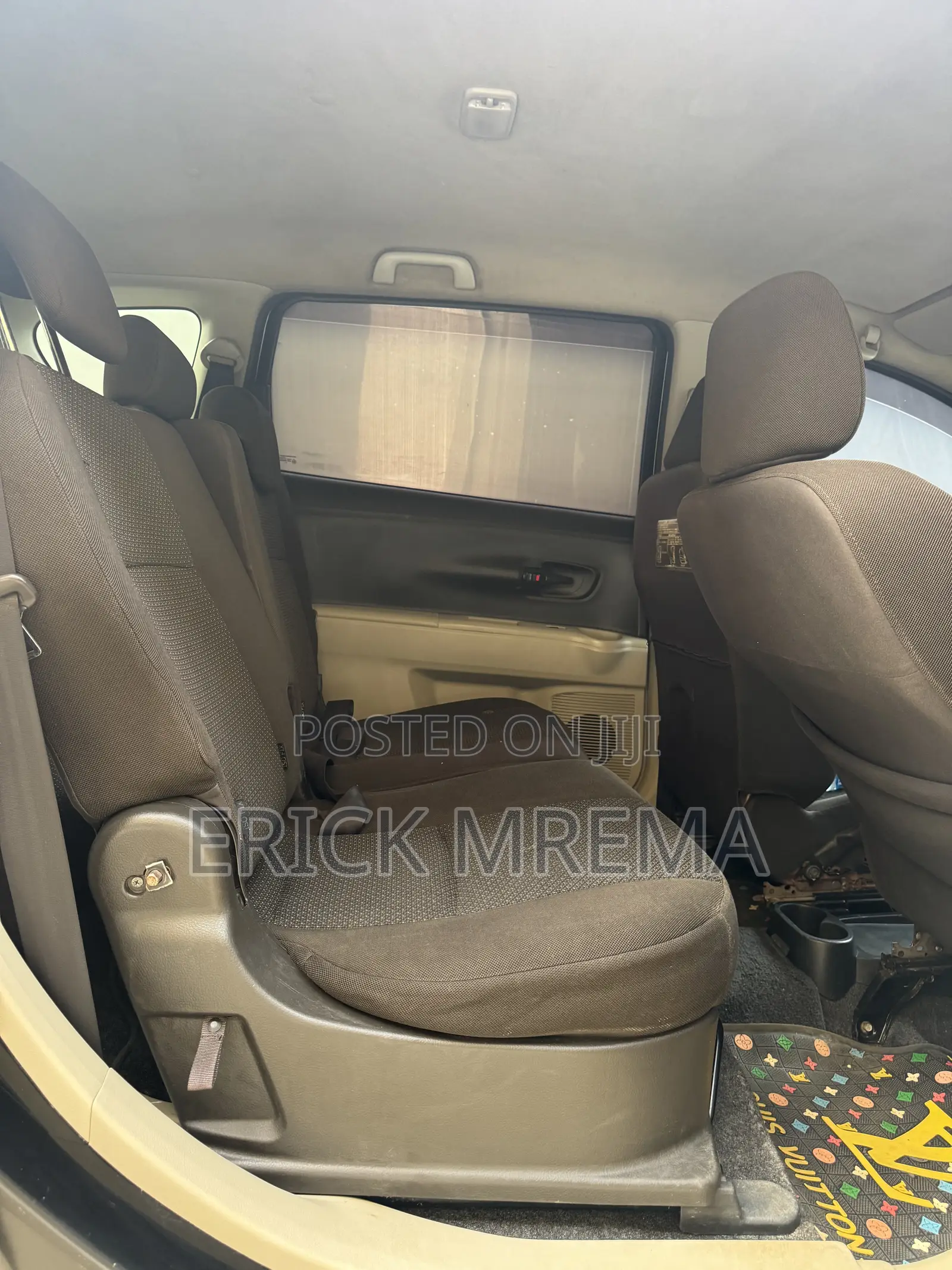 Toyota Passo Sette 2010 Black