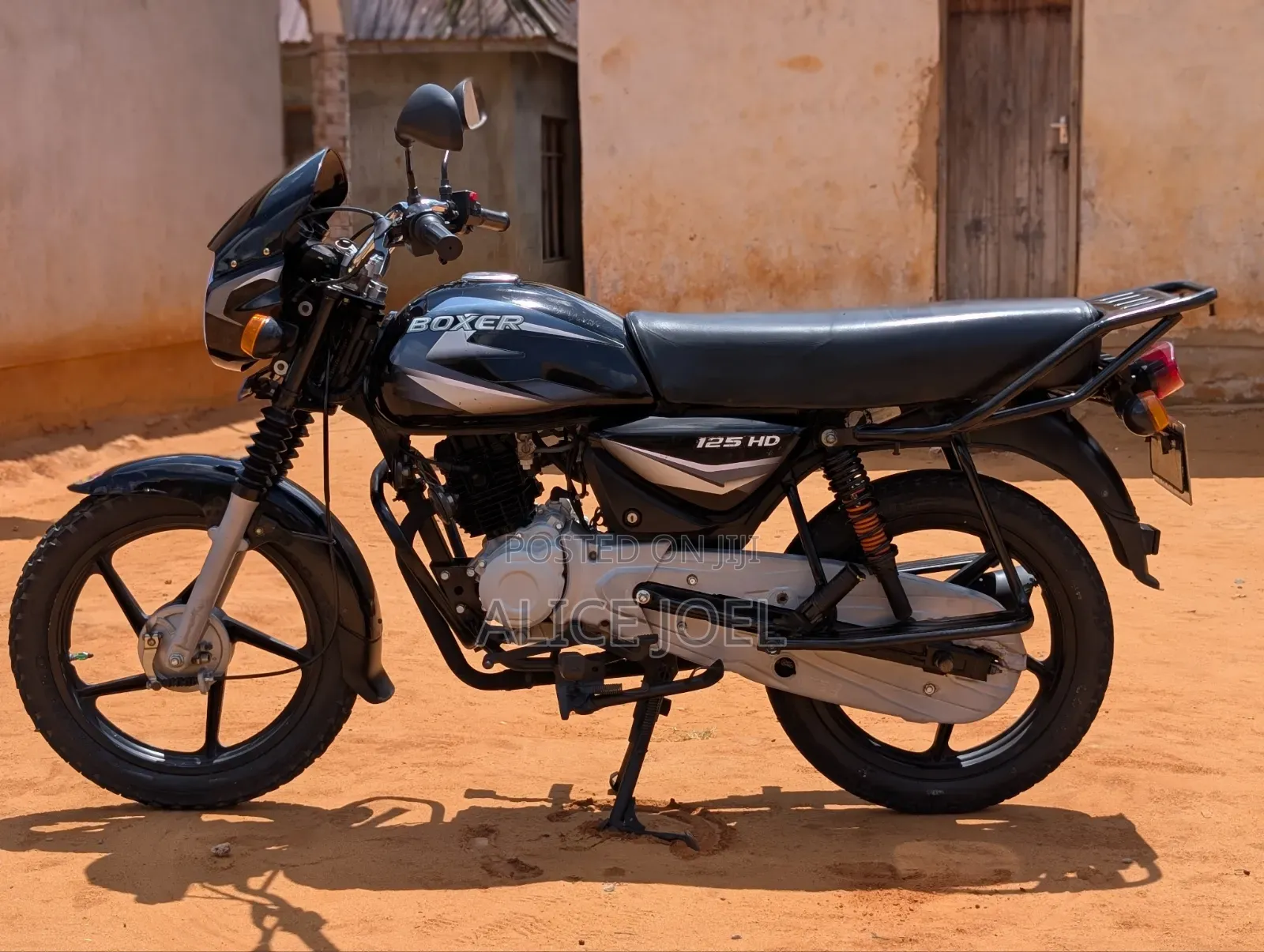 Bajaj Boxer 125 2026 Black