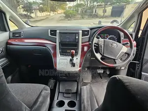Toyota Alphard 2.4 Petrol FWD 2010 Black