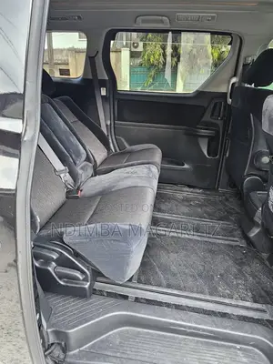 Toyota Alphard 2.4 Petrol FWD 2010 Black
