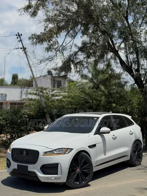Jaguar F-Pace 2018 White