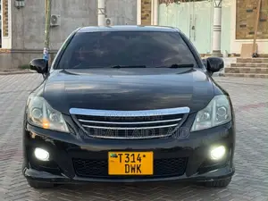 Toyota Crown 2009 Black