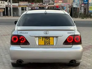 Toyota Crown 2006 Silver
