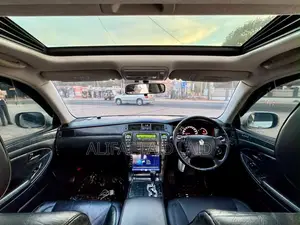 Toyota Crown 2006 Silver