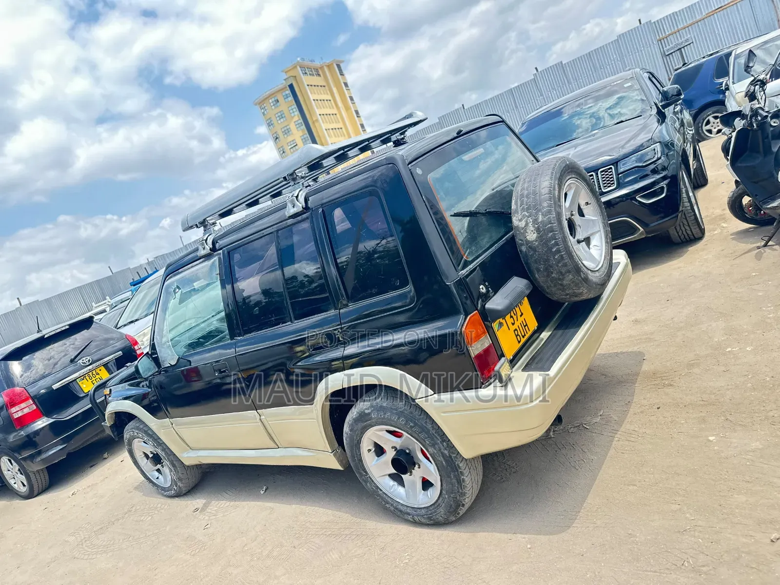 Suzuki Escudo 1997 Blue