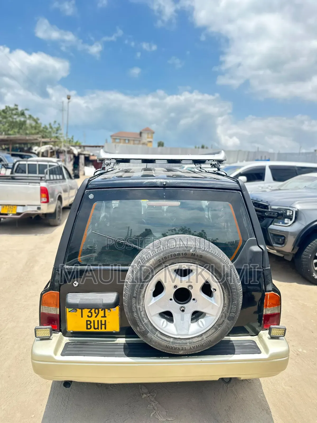 Suzuki Escudo 1997 Blue