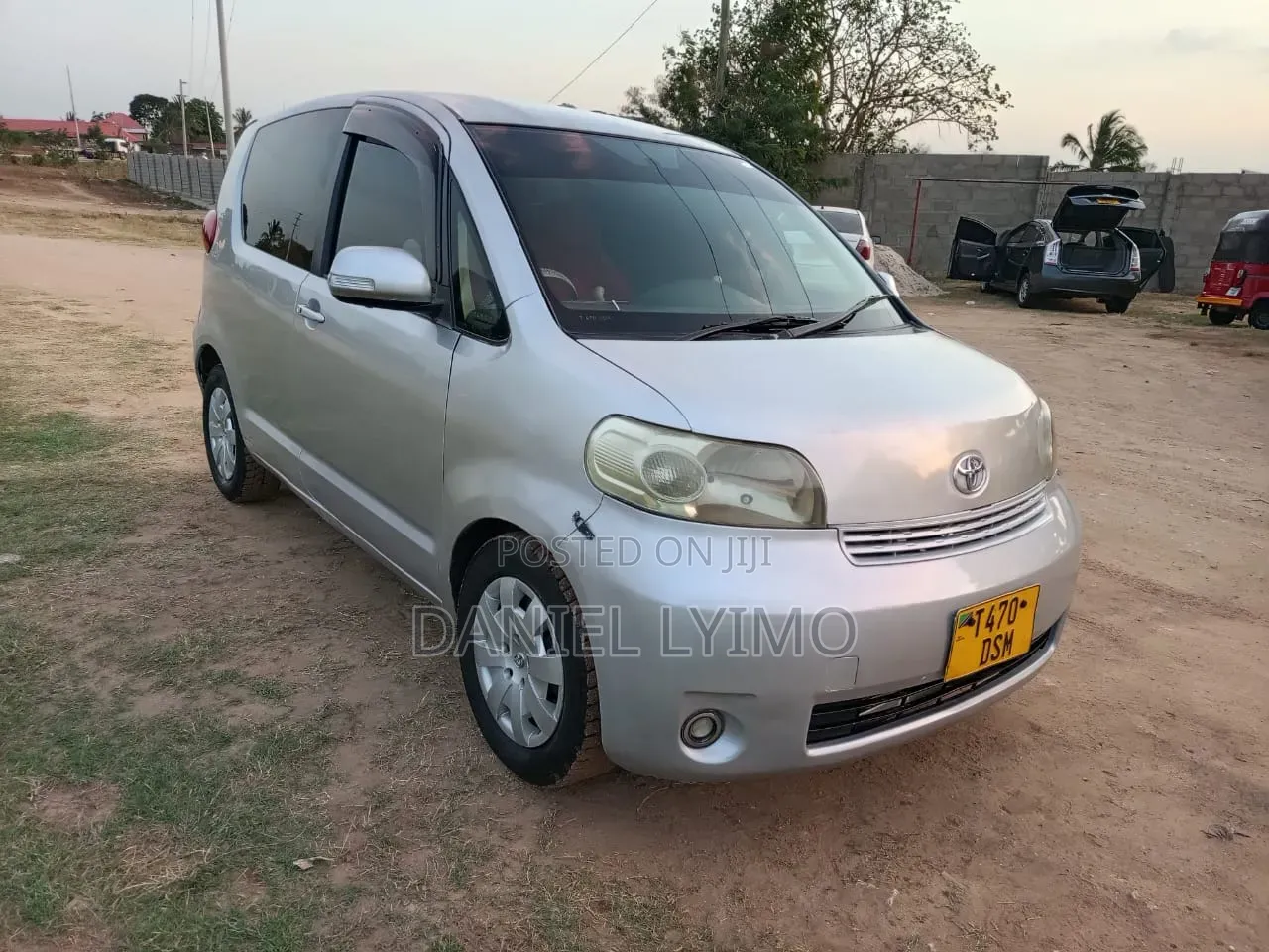 Toyota Porte 1.3 FWD 2005 Silver