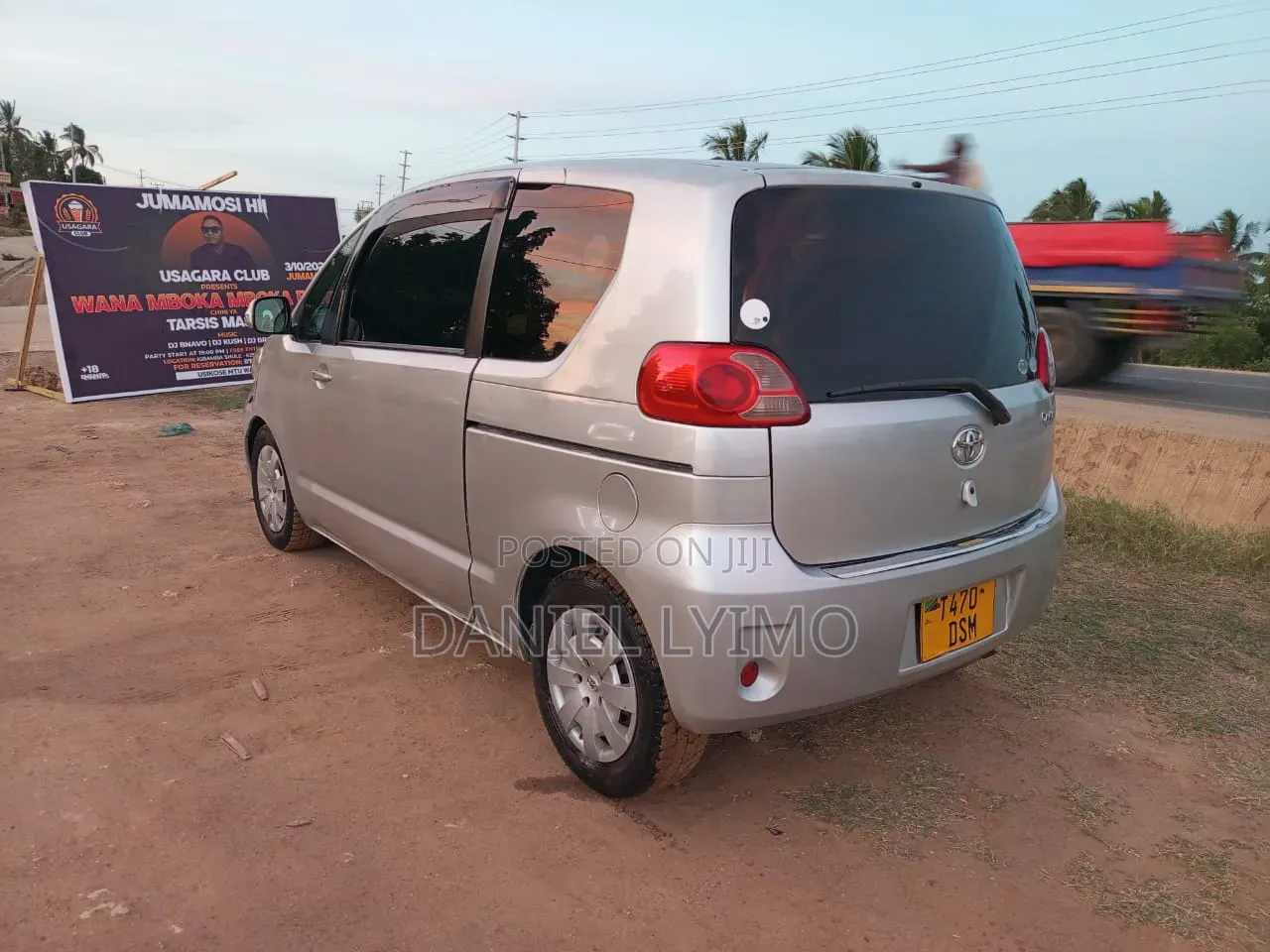 Toyota Porte 1.3 FWD 2005 Silver