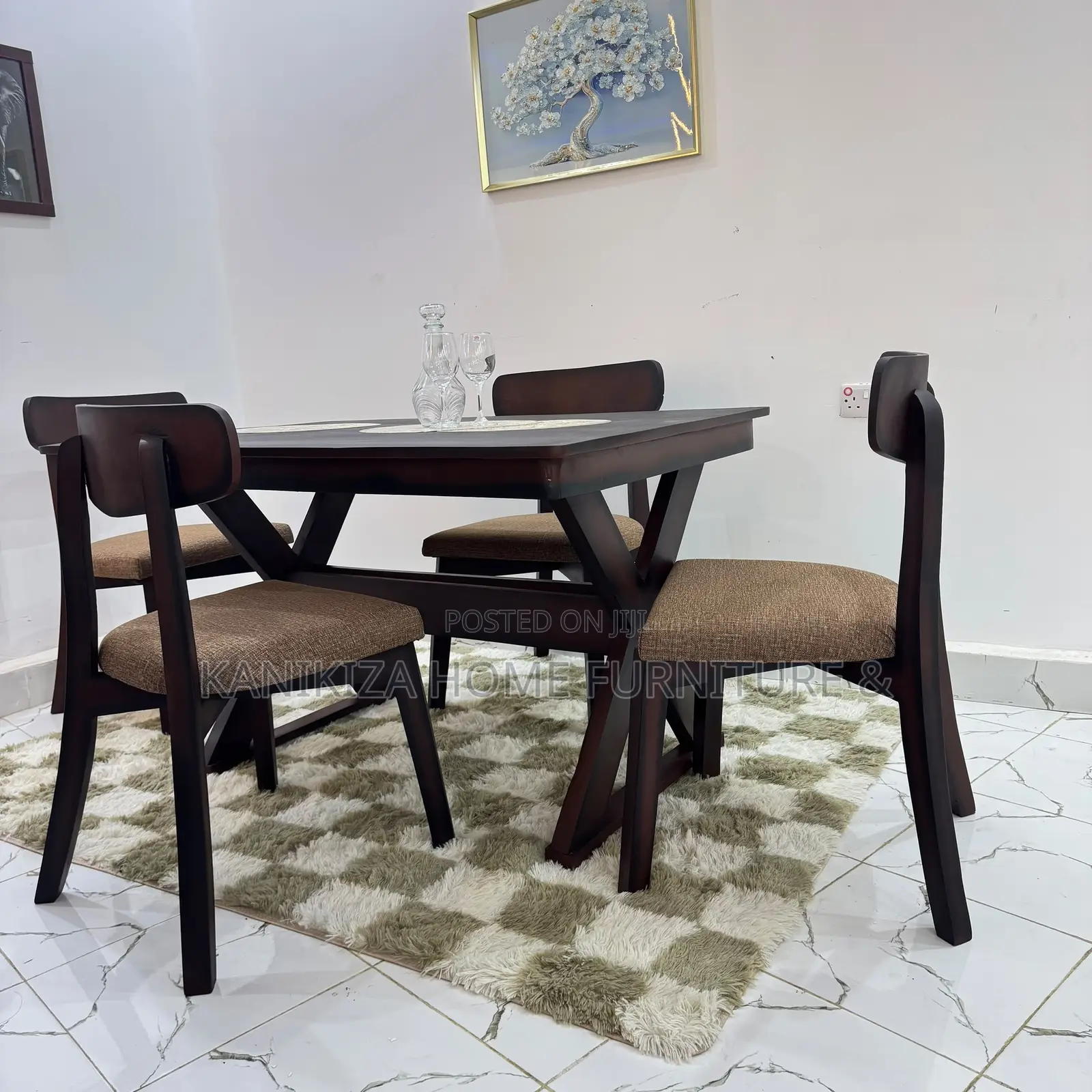 Dining Table Mpya Na Zakisasa Za Watu 4