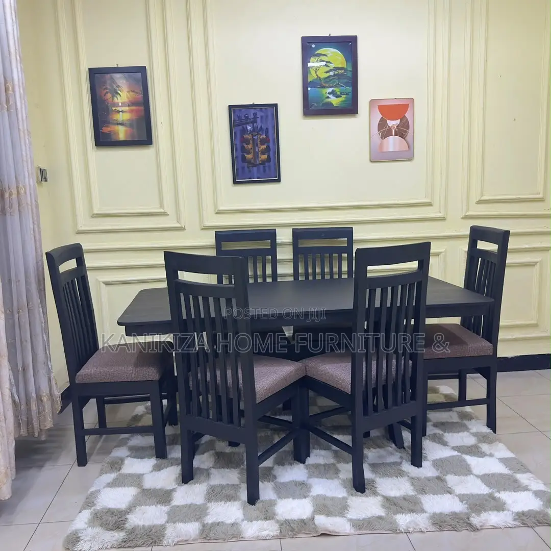 Dining Table Za Watu 6 Ni Nzuri Na Imara