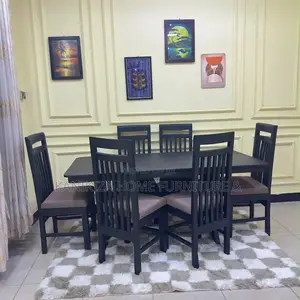 Dining Table Za Watu 6 Ni Nzuri Na Imara